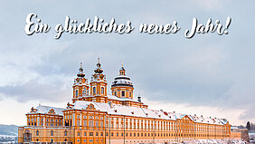 Außenansicht des schneebedeckten Stiftes